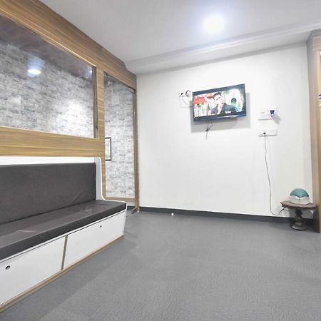 Balas Residency ムンバイ エクステリア 写真
